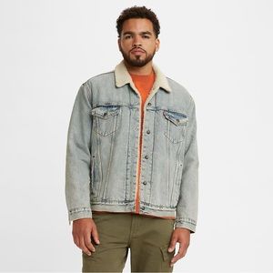 Levi’s Premium Type III Sherpa Lined Trucker Jean Jacket NWT